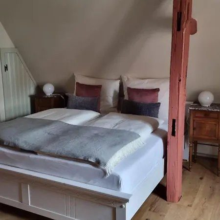 Schmuckstueck-maikammer