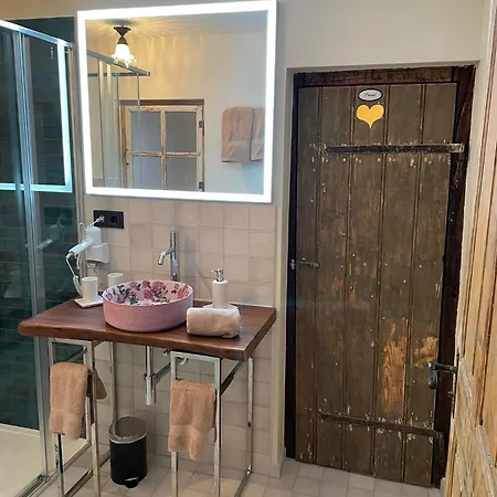 Schmuckstueck-Maikammer