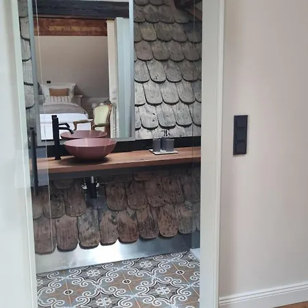 Schmuckstueck-Maikammer